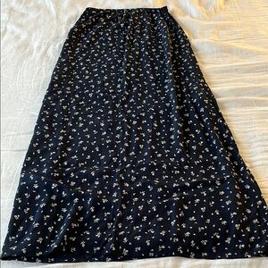 Brandy Melville Floral Maxi Skirt - Navy